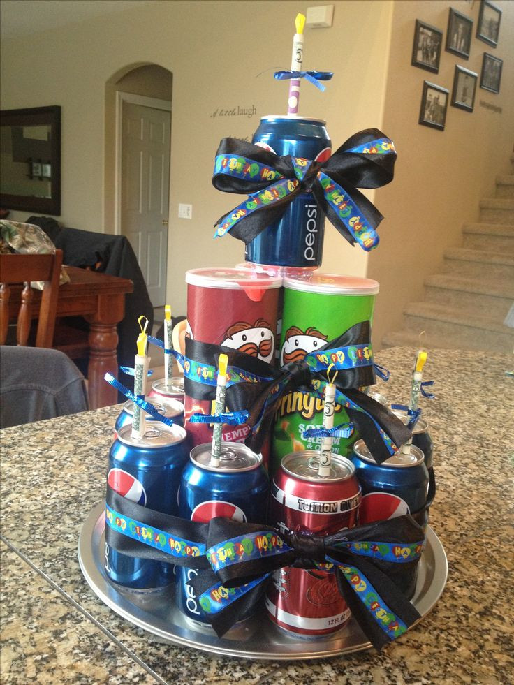 16Th Birthday Gift Ideas For Boys
 Creative birthday cake y soda and Pringles what