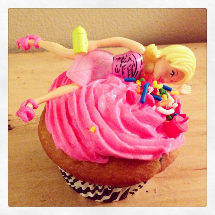 21St Birthday Cupcake Ideas
 1000 ideas about 21st Birthday Cupcakes on Pinterest