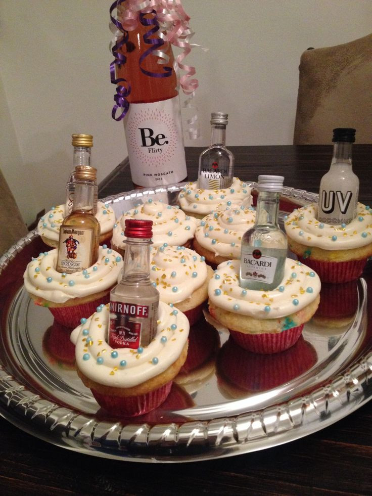 21St Birthday Cupcake Ideas
 1000 images about FINALLY 21 on Pinterest
