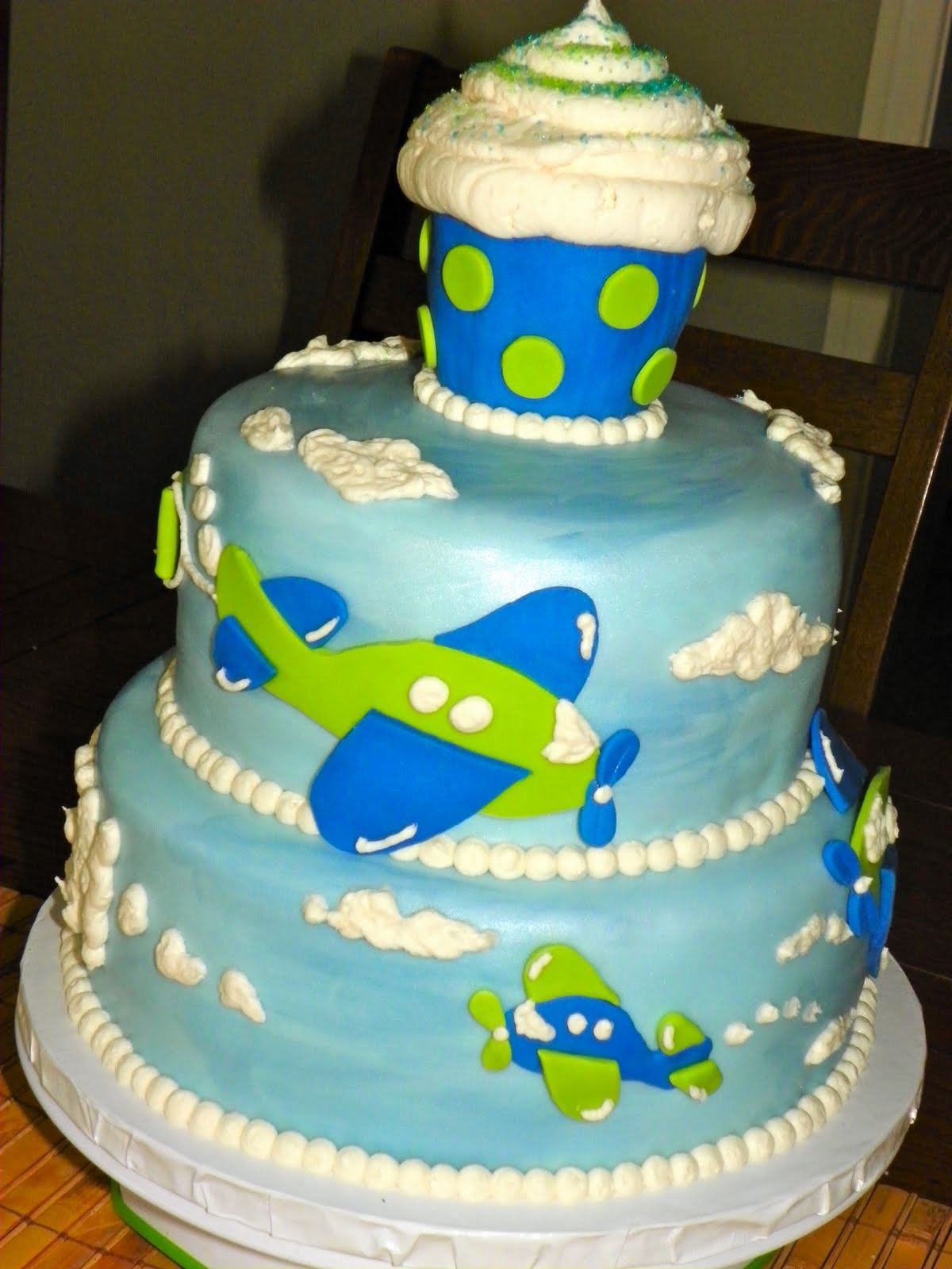 Airplane Birthday Cake
 Plumeria Cake Studio Airplane Birthday Cake