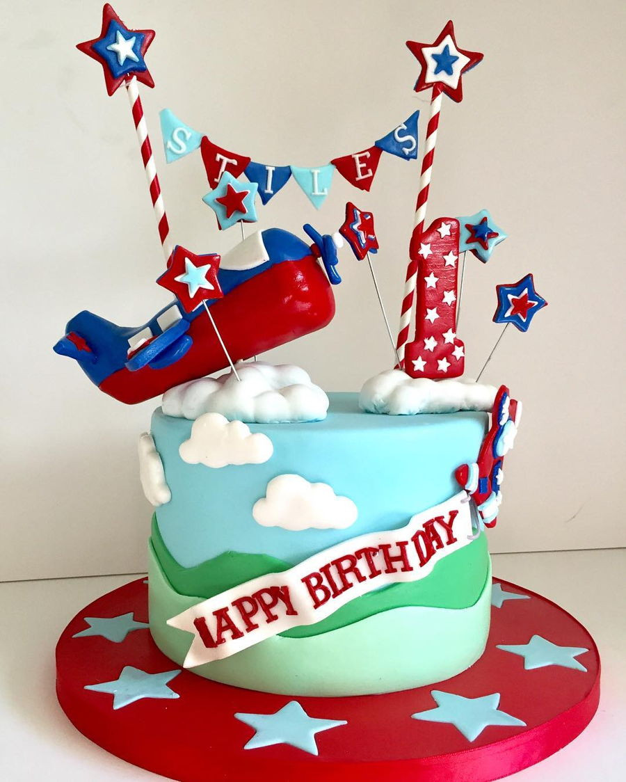 Airplane Birthday Cake
 Airplane 1St Birthday Cake CakeCentral