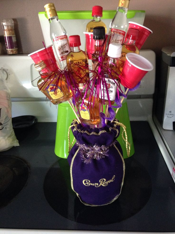 Alcohol Gift Basket Ideas
 Best 25 Mini alcohol bouquet ideas on Pinterest