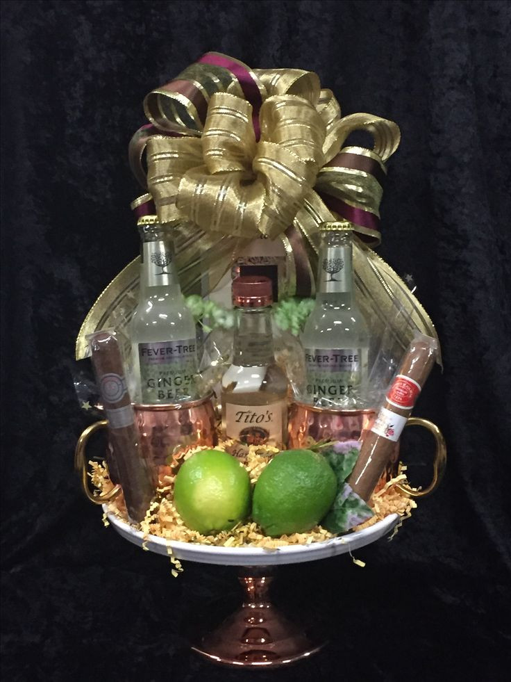 Alcohol Gift Basket Ideas
 Best 25 Liquor t baskets ideas on Pinterest