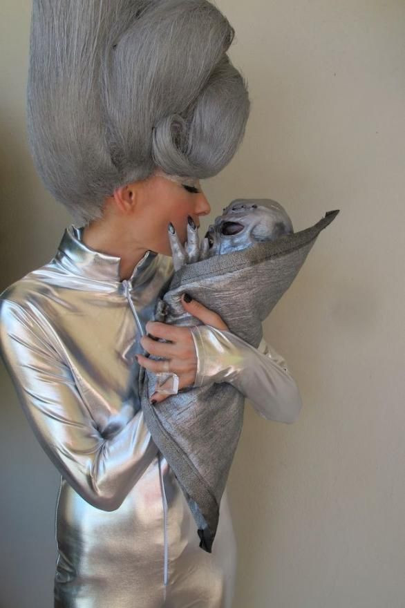 Alien Costume DIY
 Woman With A Baby Alien Costume Costumepedia