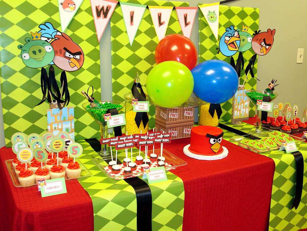 Angry Birds Birthday Party Ideas
 Angry Birds Birthday Party Ideas 5 of 10