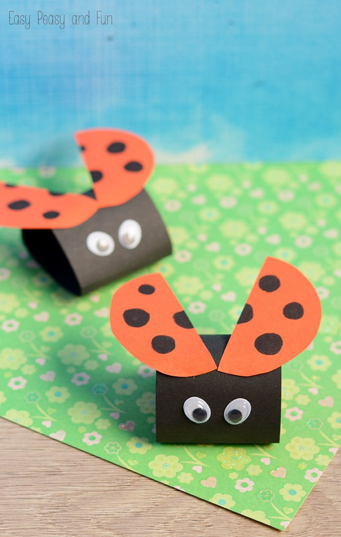 Art And Craft Ideas For Toddlers
 Simple Ladybug Paper Craft Easy Peasy and Fun