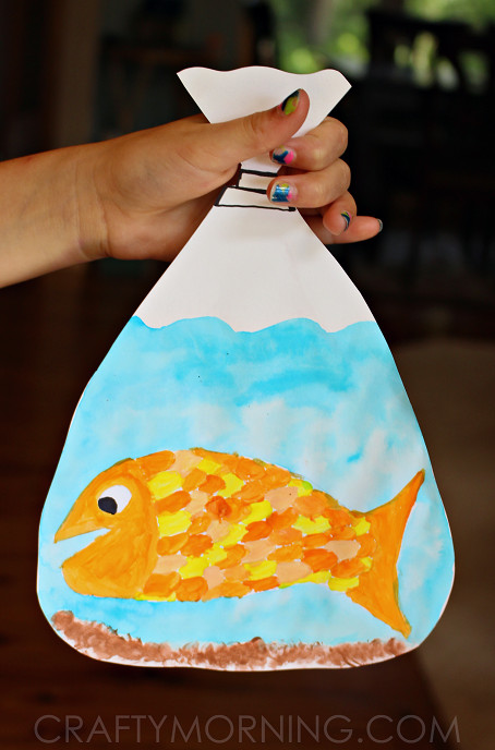 Arts And Craft Ideas For Preschoolers
 Goldfish in a Bag Painting