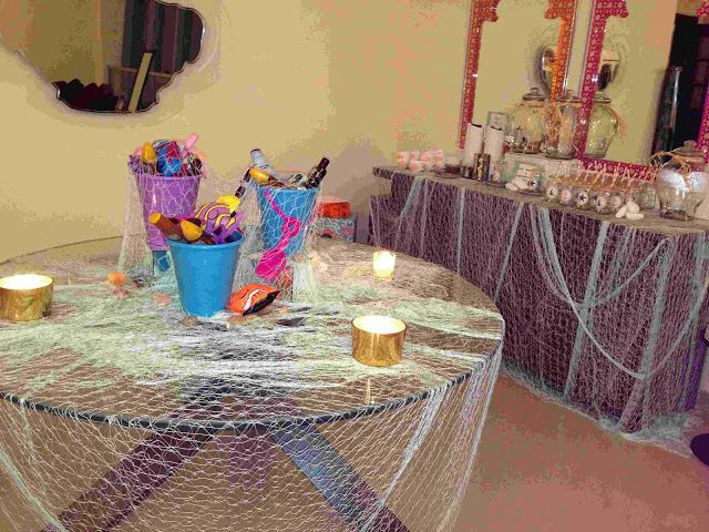 Beach Party Table Decoration Ideas
 NETTING Bring your party or living space to the nautical