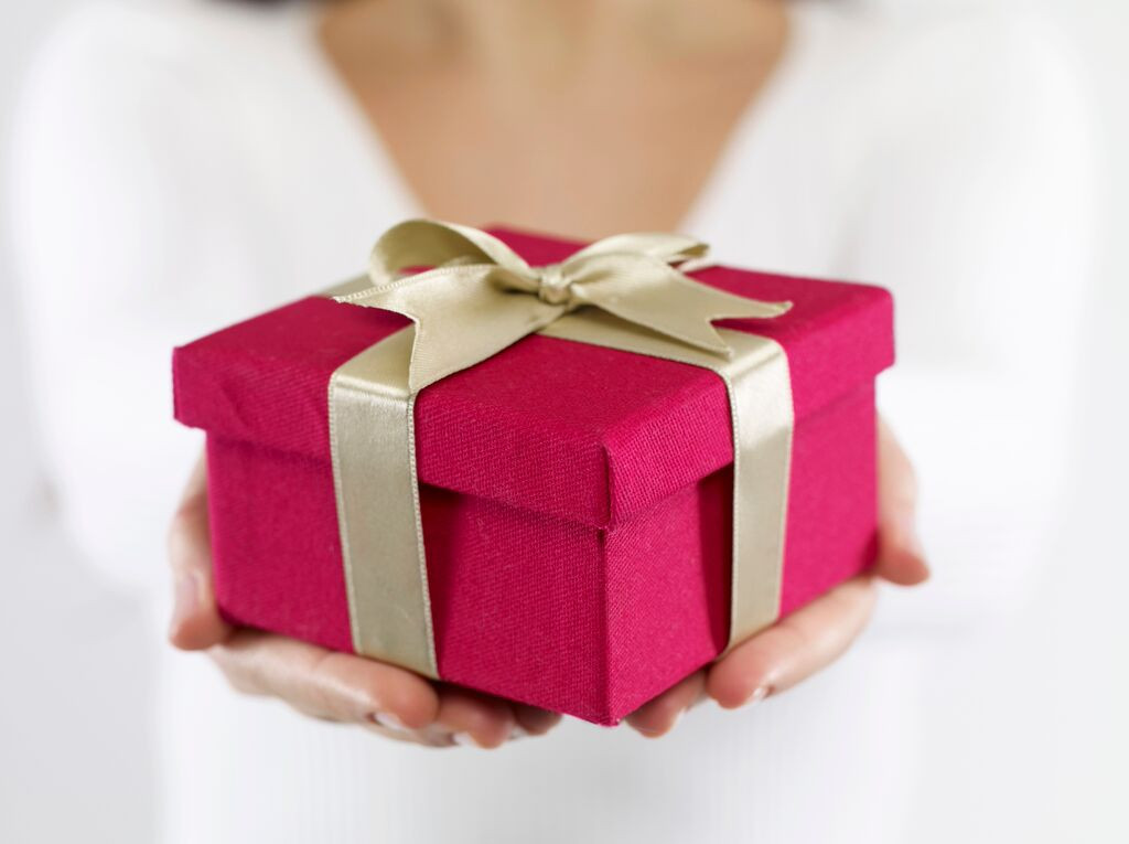 Birthday Gifts For Girl
 25 Excellent Birthday Gifts For Girls To Entice Her Mood