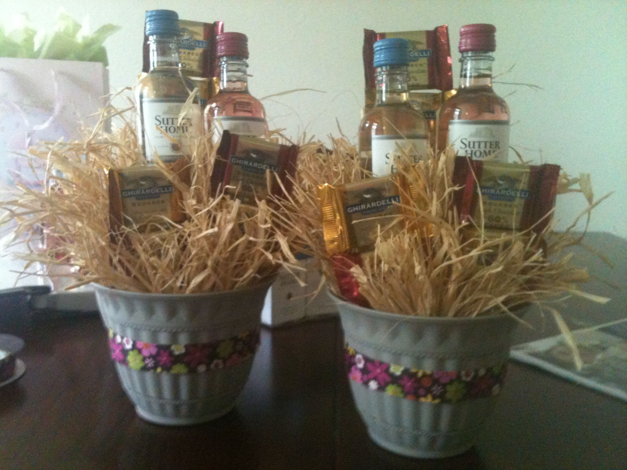 Bridal Shower Gift Basket Ideas For Bride
 Create small t baskets with wine & chocolate for your