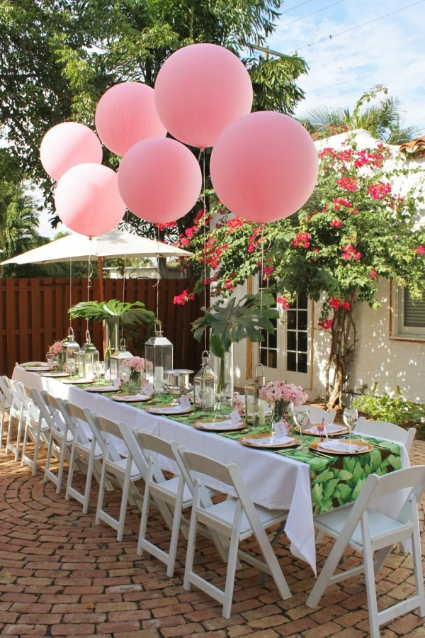 Centerpiece Ideas For Summer Party
 Summer Party Decorations Three Refreshing And Colourful