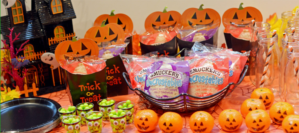 Children'S Halloween Party Food Ideas
 3 Fun & Easy Halloween Foods For Your Next Party Mommy s