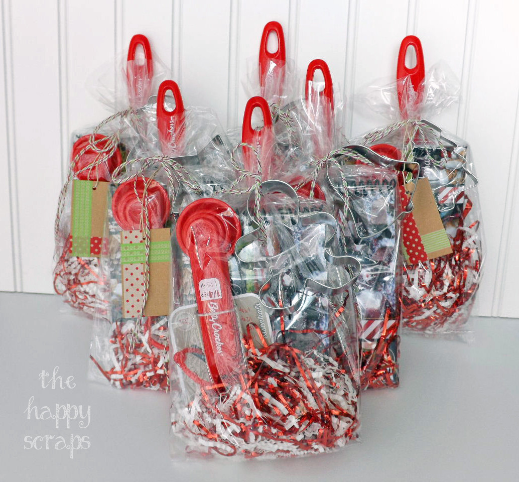 Christmas Gift Ideas For Teachers From Students
 Teacher Christmas Gift The Happy Scraps