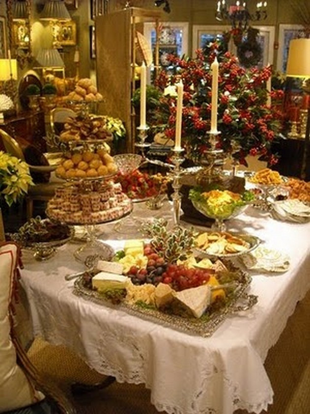 Christmas Party Food Ideas Buffet
 Christmas Tablescapes 49