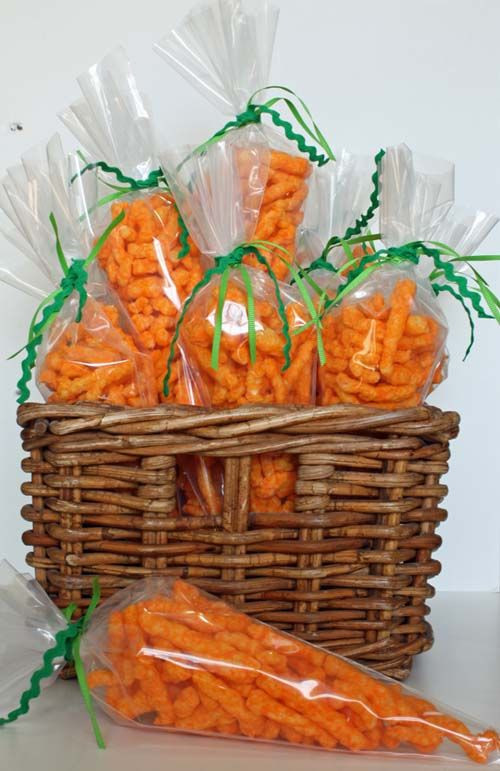 Classroom Easter Party Food Ideas
 "Easter Treats " Cheetos in a frosting bag What a