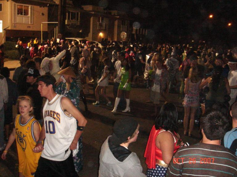College Halloween Party Ideas
 The 6 People You Meet at a College Halloween Party