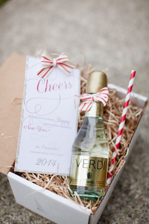 Company Christmas Party Gift Ideas
 Best 25 Client ts ideas on Pinterest