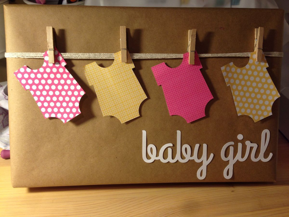 Creative Baby Shower Gift Wrapping Ideas
 Baby shower t wrap If any one knows the original