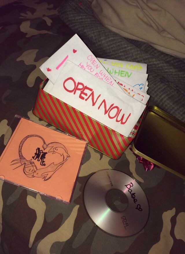 Cute DIY Christmas Gifts For Boyfriend
 Cute ideas for boyfriend or girlfriend DIY mix tape cd
