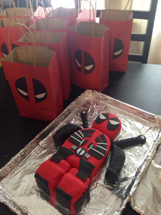 Deadpool Birthday Decorations
 Deadpool cake and t bags Birthdays