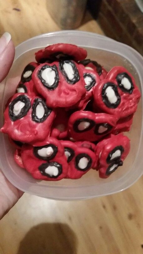 Deadpool Birthday Party Ideas
 44 best images about Deadpool Party on Pinterest