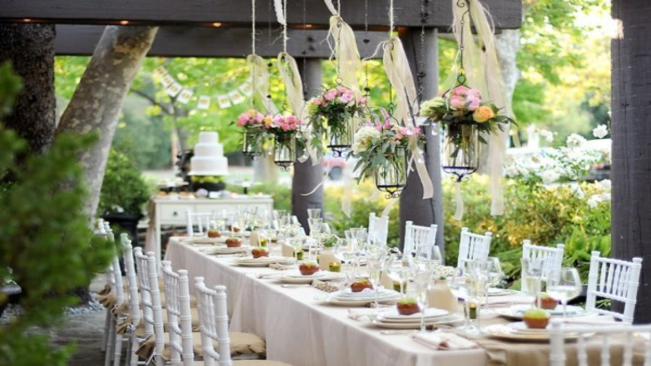 Decor Ideas For Engagement Party
 Elegant french country decor outdoor engagement party