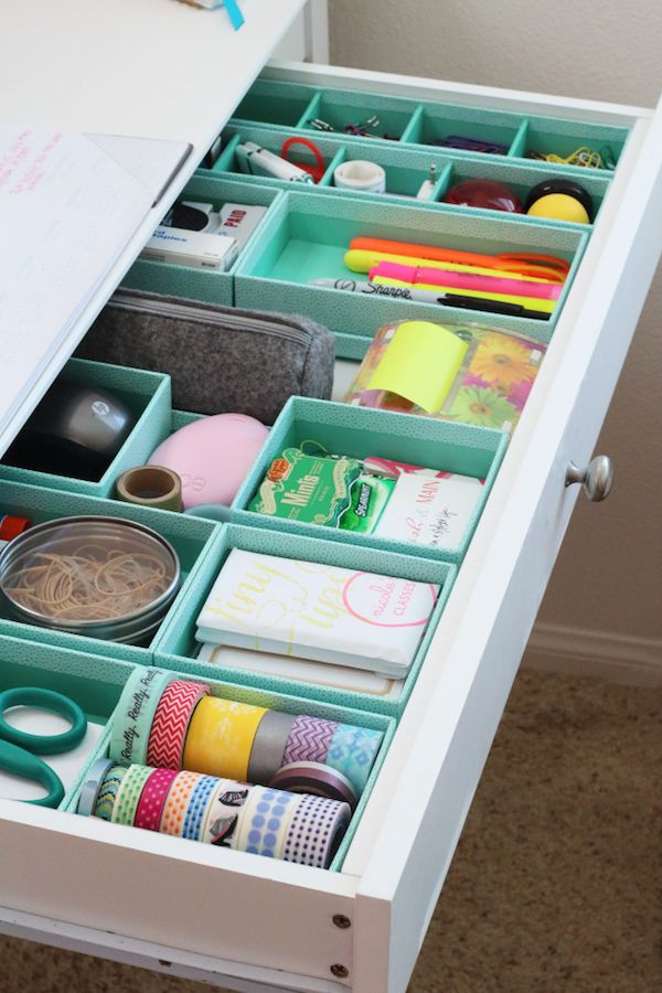 Desk Organization Ideas DIY
 25 Best Ideas about Desk Drawer Organizers on Pinterest