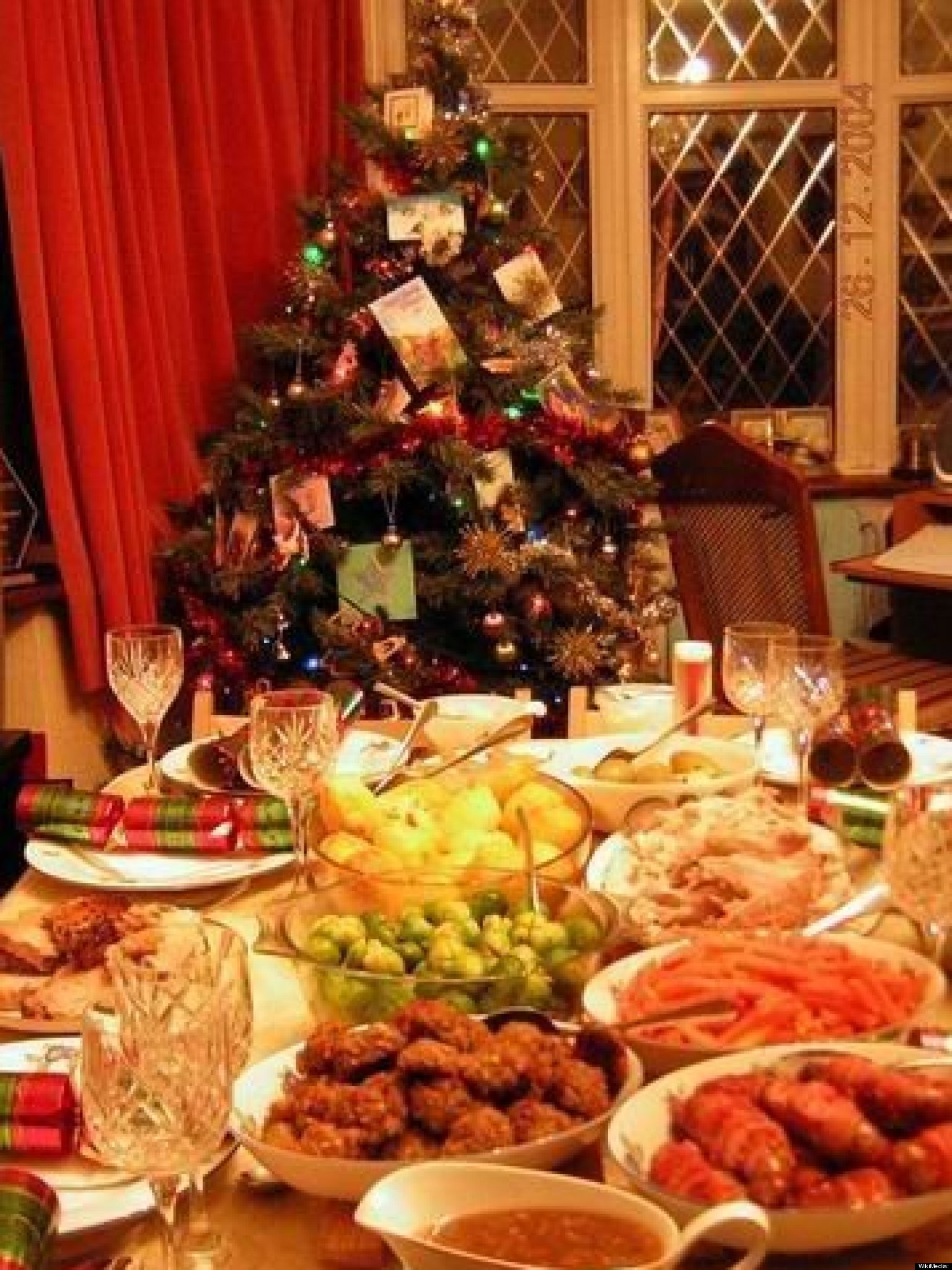 Dinner Ideas For Christmas Party
 Christmas Dinner Nine Months to Make Nine Minutes to