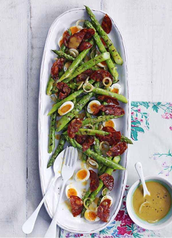 Dinner Party Menu Ideas For 6
 Griddled asparagus with quail’s eggs and chorizo
