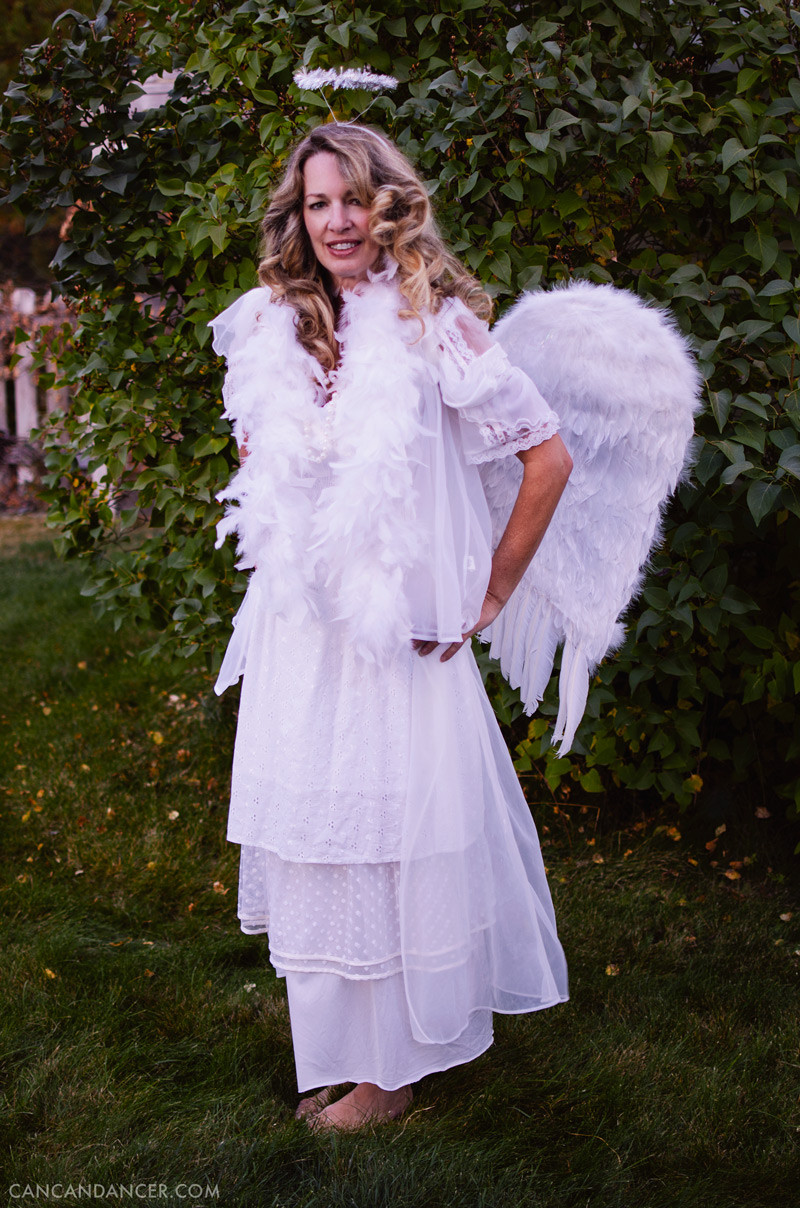 DIY Angel Costume
 DIY Halloween Costume 6 – Angel