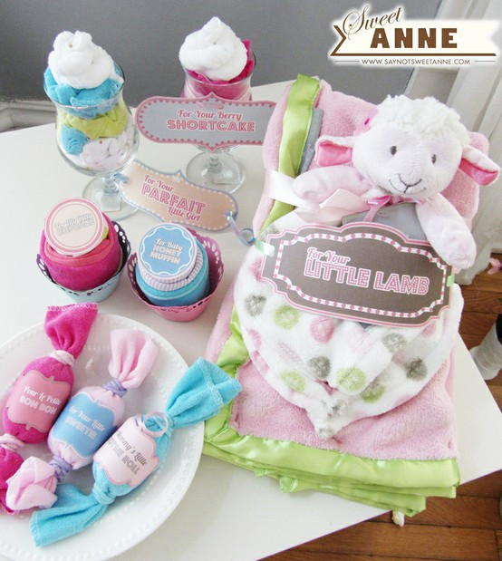 DIY Baby Girl Gifts
 Unique DIY Baby Shower Gifts for Boys and Girls