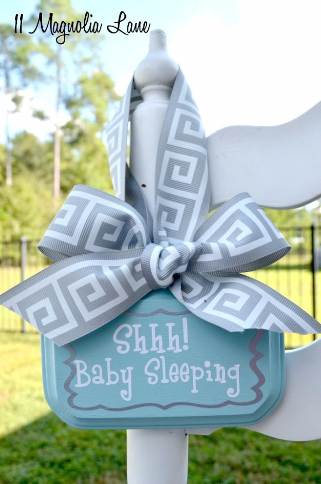 DIY Baby Girl Gifts
 42 Fabulous DIY Baby Shower Gifts