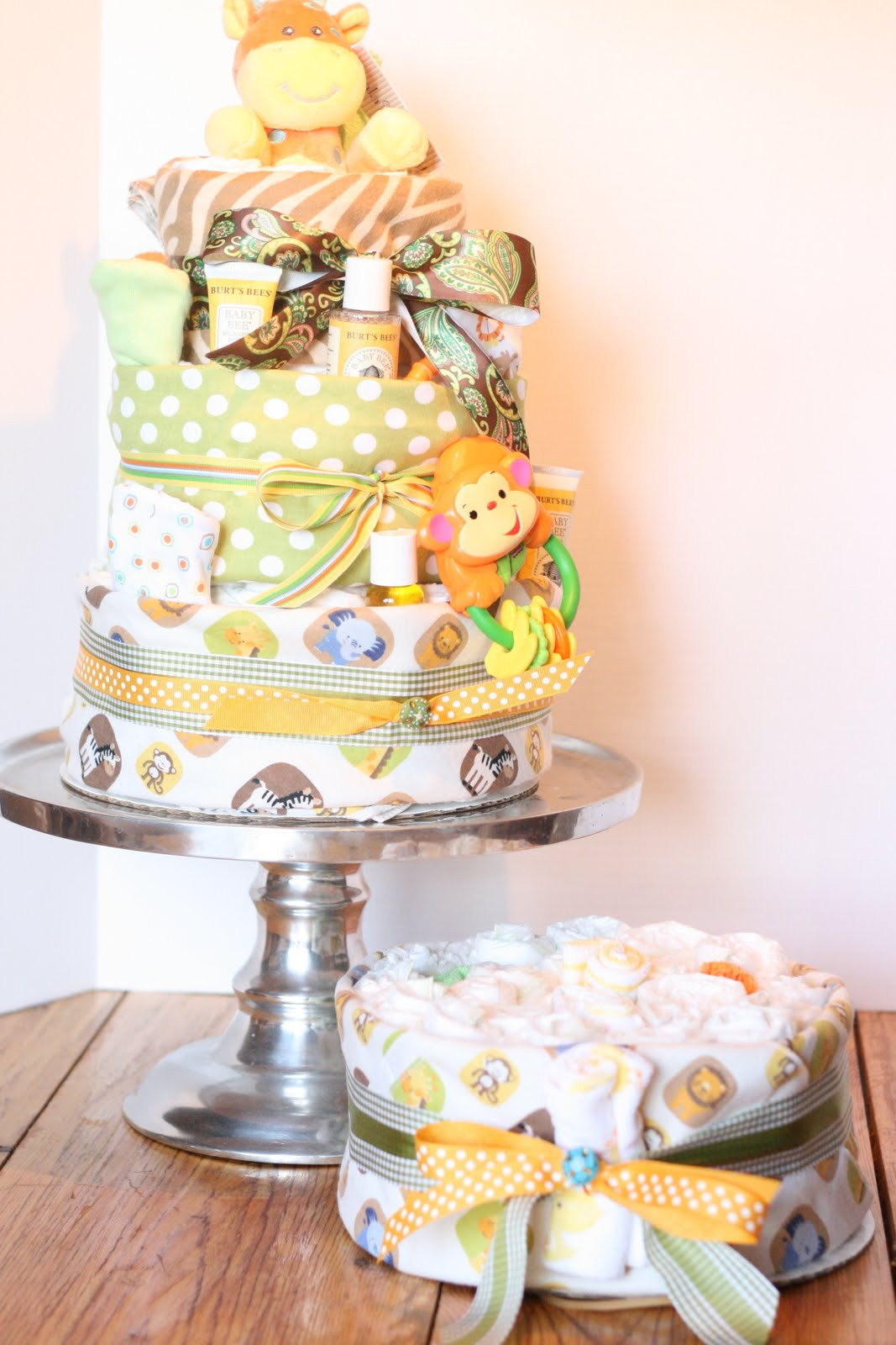 DIY Baby Shower Cake
 A Little Junk In My Trunk How to Make a Diaper Cake