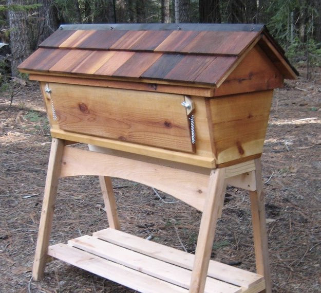 DIY Bee Box
 Best Bee Hive Plans