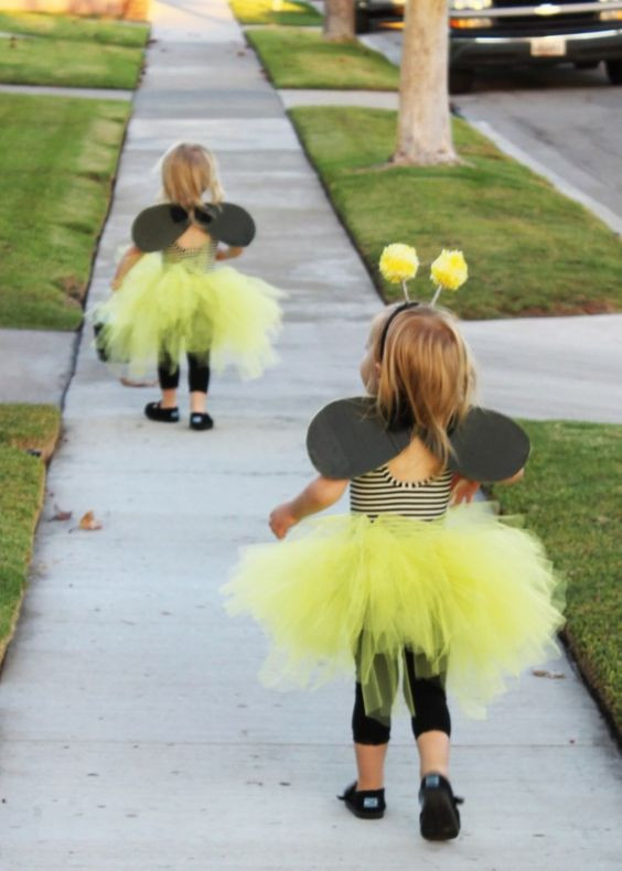 DIY Bee Costume
 Costumes Bumble bees and Cute ideas on Pinterest
