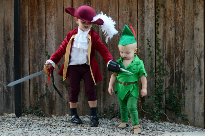 DIY Captain Hook Costumes
 DIY Captain Hook Halloween Costume for Kids