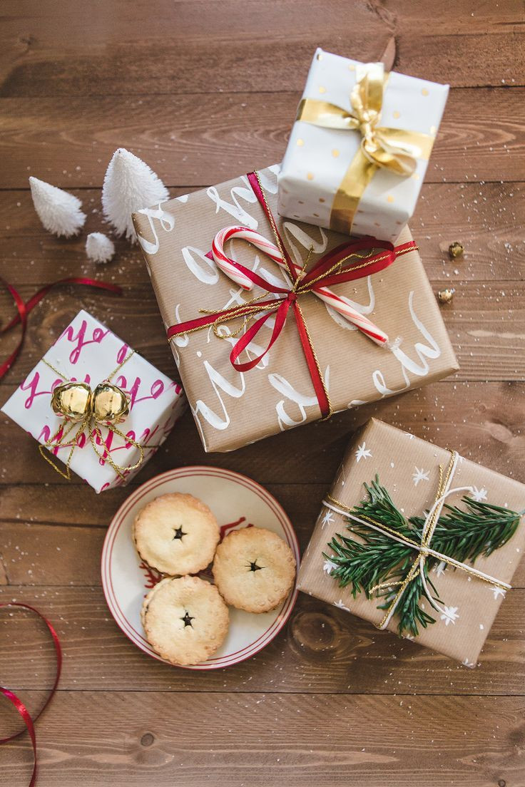 DIY Christmas Wrapping Paper
 Best 25 Christmas wrapping papers ideas on Pinterest