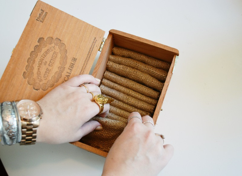 DIY Cigar Boxes
 Mr Kate DIY cigar box and burlap jewelry organizer