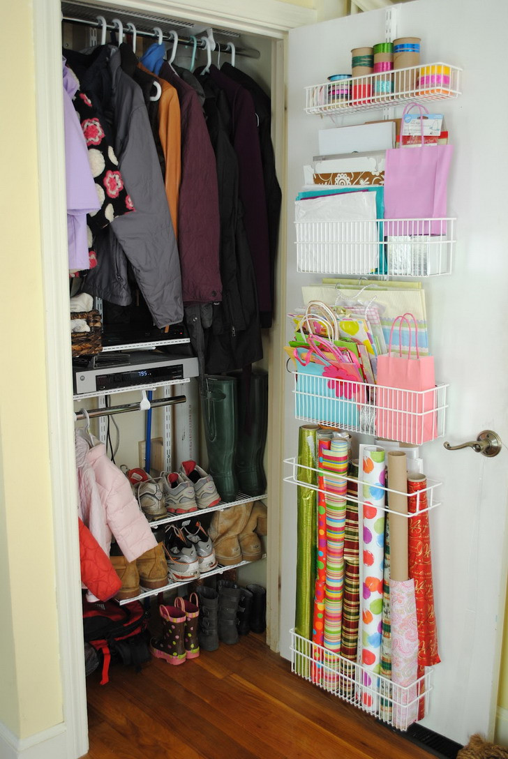 DIY Closet Organization Ideas
 Meet storage your new best friend