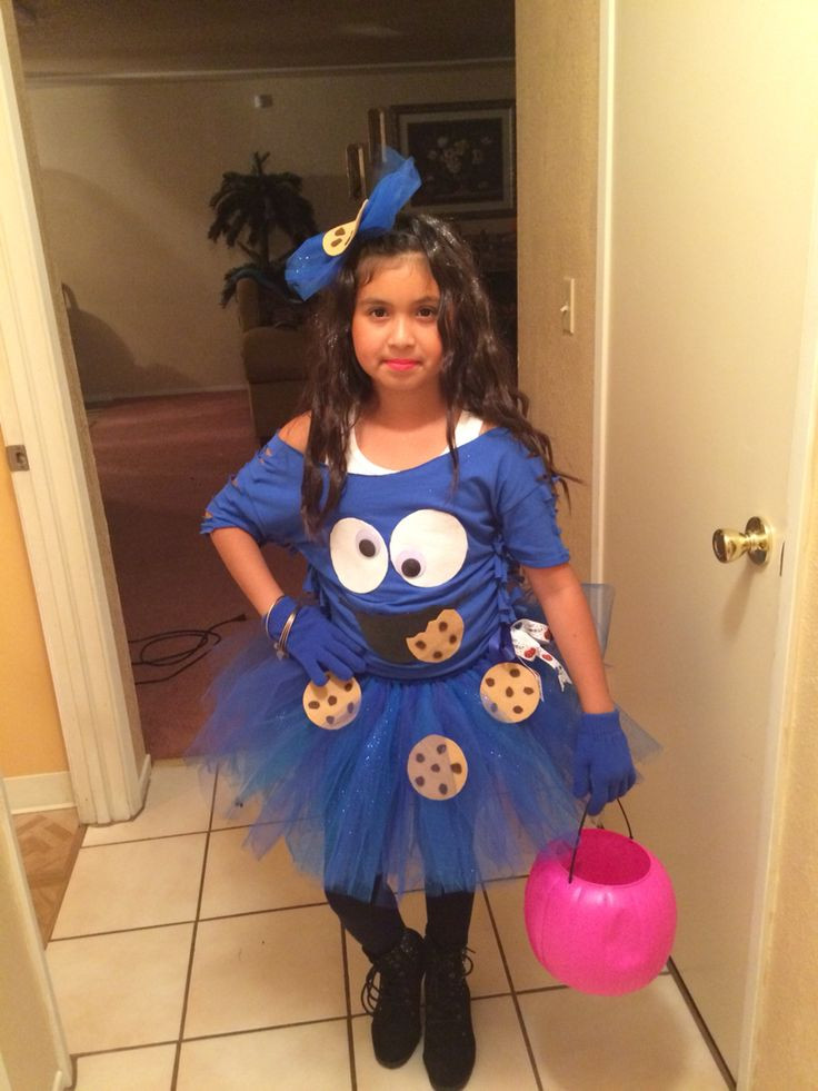 DIY Cookie Monster Costume
 Cookie monster diy Halloween costumes