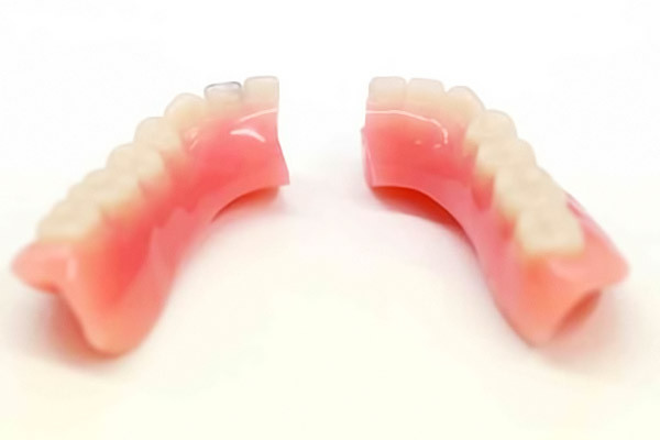 DIY Dentures Kit
 Do not risk DIY denture repair kits Denture Clinic