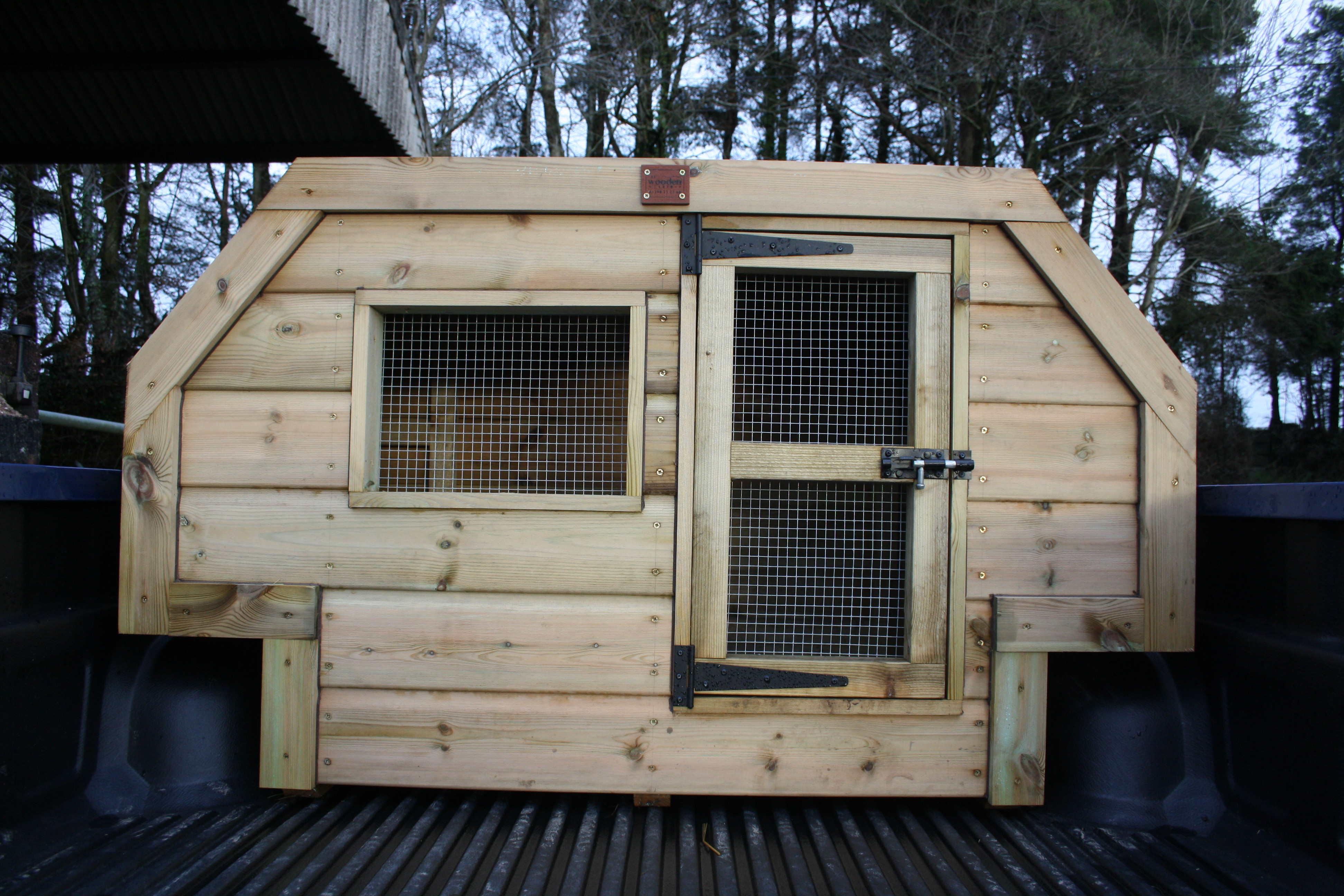 DIY Dog Box For Truck
 Fitted Dog box The Wooden Workshop