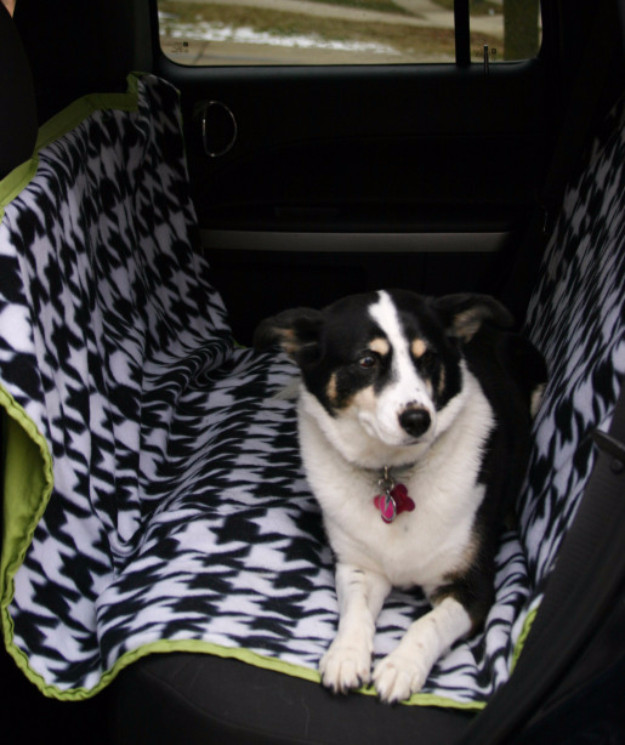 DIY Dog Car Seat
 30 Insanely Cool DIY Ideas for Your Car DIY Joy
