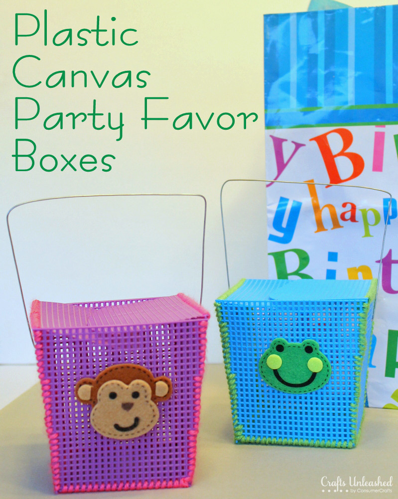 DIY Favor Box
 DIY Party Favor Boxes Made With Plastic Canvas