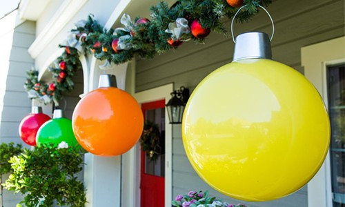 DIY Giant Christmas Ornaments
 Giant Ornament with Tanya Memme Home & Family