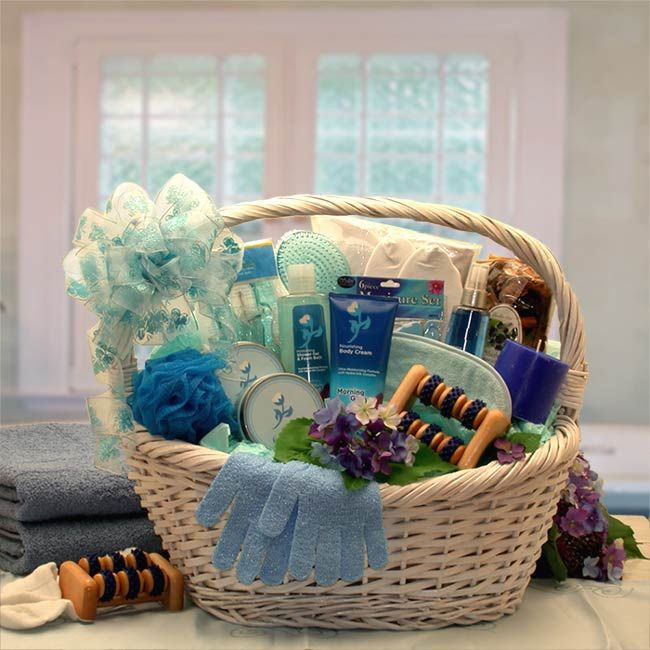 DIY Gift Baskets For Her
 la s ts with photos
