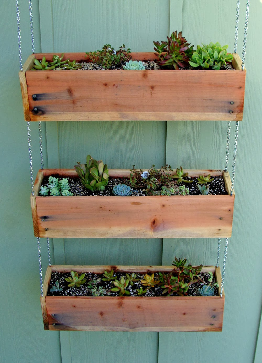 DIY Hanging Planter Box
 37 Outstanding DIY Planter Box Plans Designs and Ideas