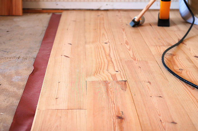 DIY Hardwood Flooring
 Tips for DIY Hardwood Floors Installation