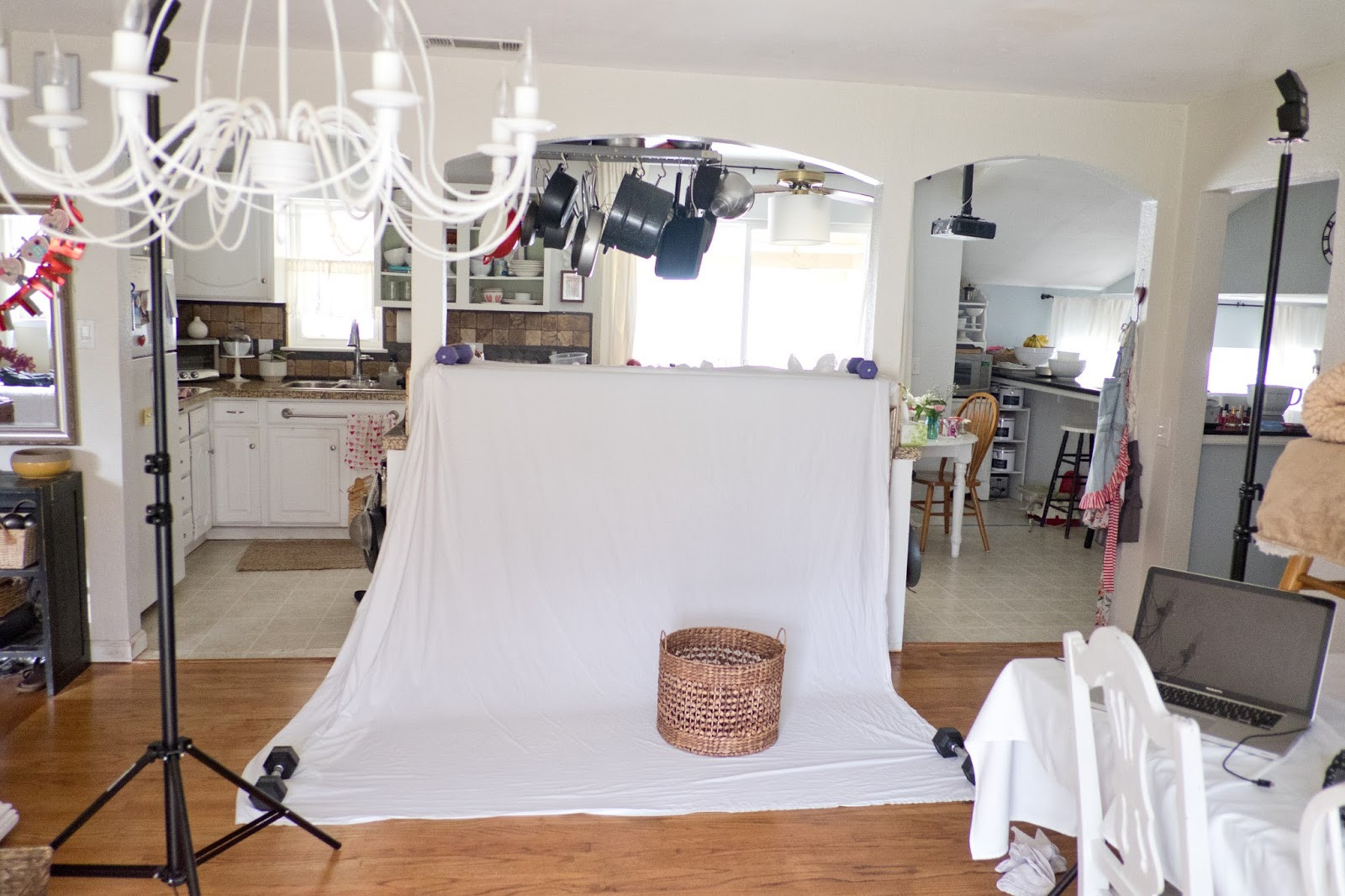 DIY Home Photography Studio
 Domestic Fashionista DIY In Home Studio Set Up