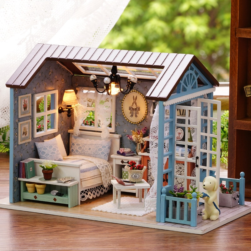 DIY House Kit
 Doll House DIY Miniature Dollhouse Model Wooden Toy